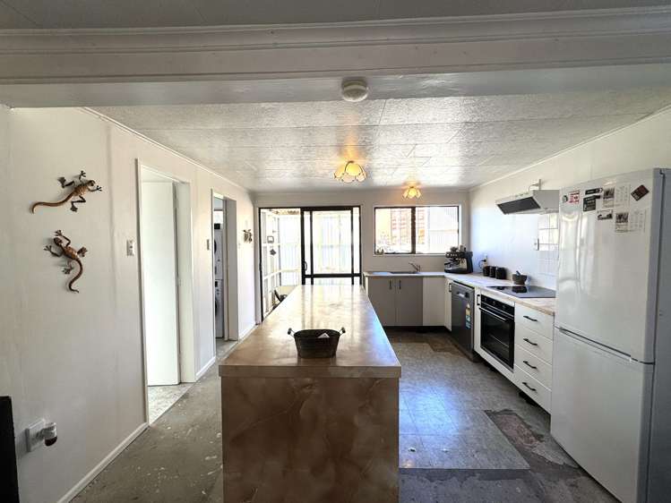 82 Salcombe Street Kaitangata_14