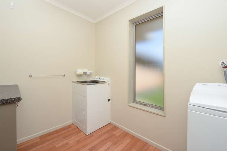 17 Cranmore Avenue Huntington_16