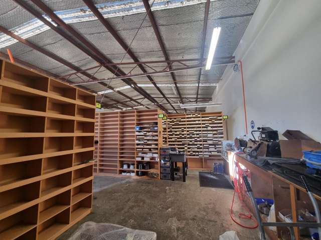 2b Udy Street Petone_3