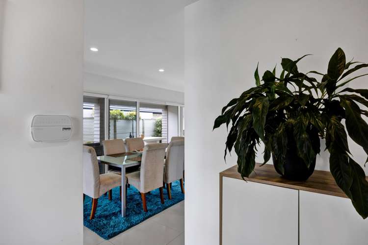 16 Egmont Street Patea_10