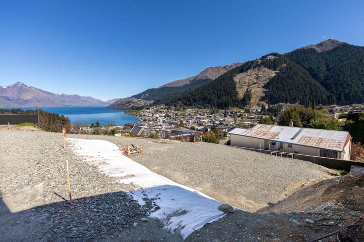 7 Edgar Street Queenstown_15