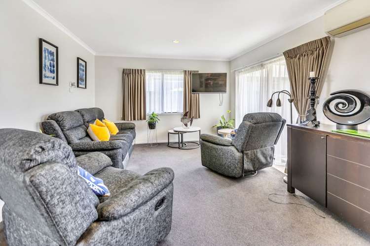 4 Kipling Crescent Owhata_3