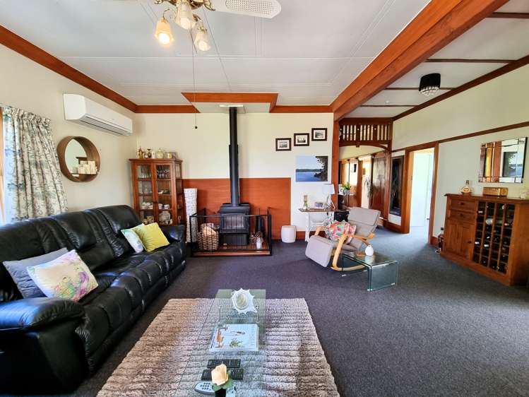 152 Orepuki Riverton Highway Riverton & Surrounds_7