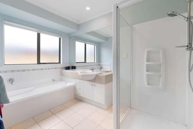 1 Kimptonfields Court Wattle Downs_17