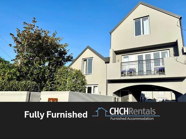 FULLY FURNISHED BEAUTIFULLY STYLED TOWNHOUSE IN PRIME LOCATION!