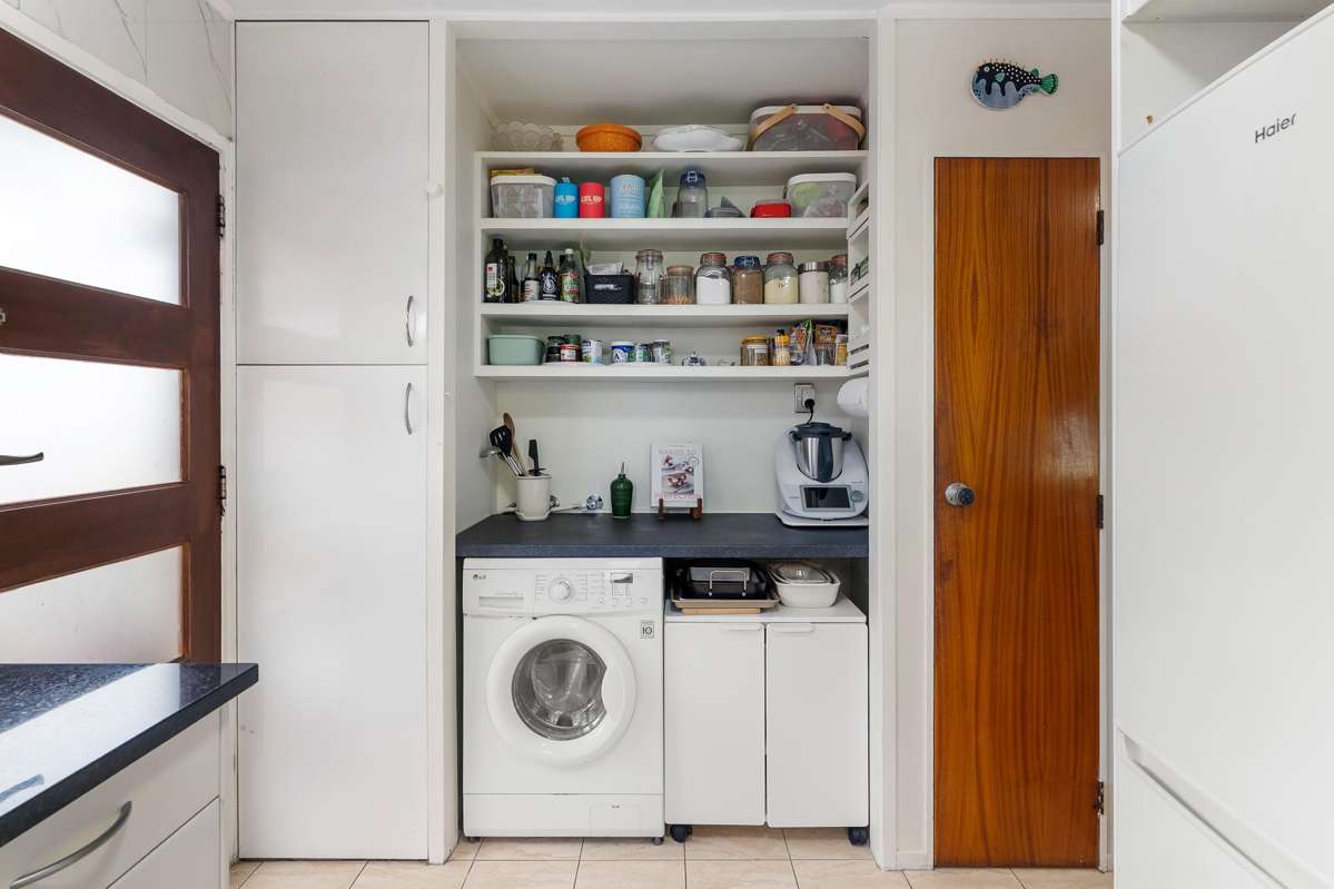 1/6 Pettit Place_5