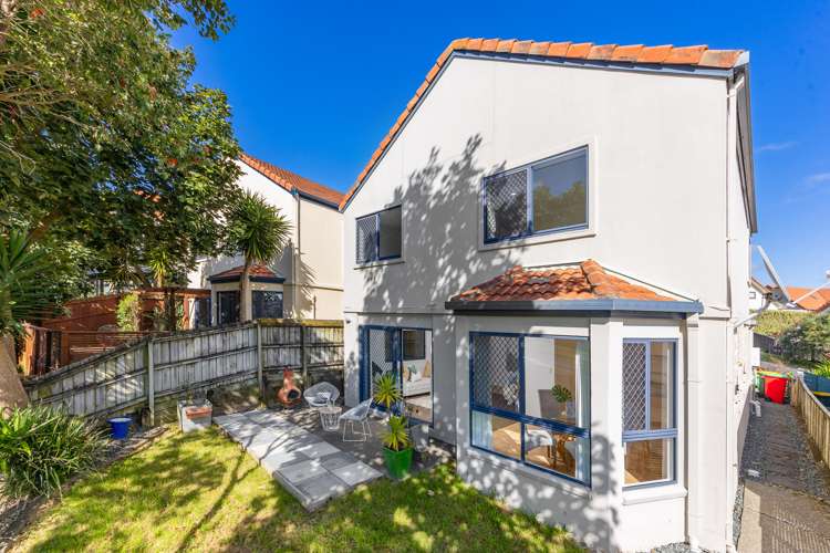 4 Parkwood Crescent Gulf Harbour_19