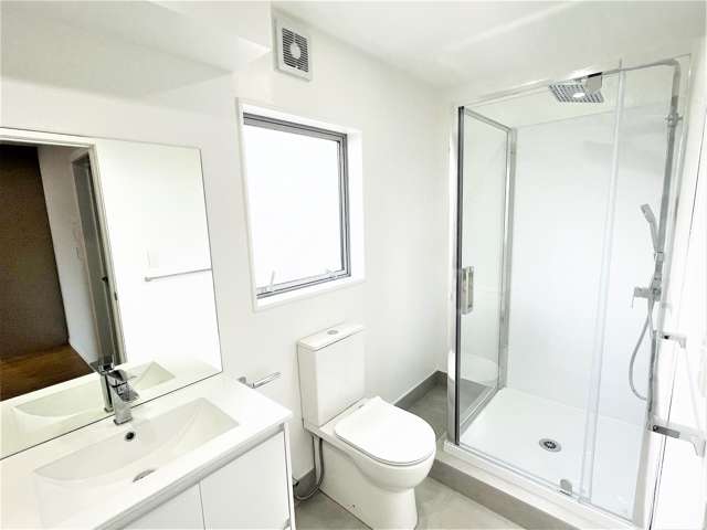 101/3 Beaumonts Way Manurewa_3