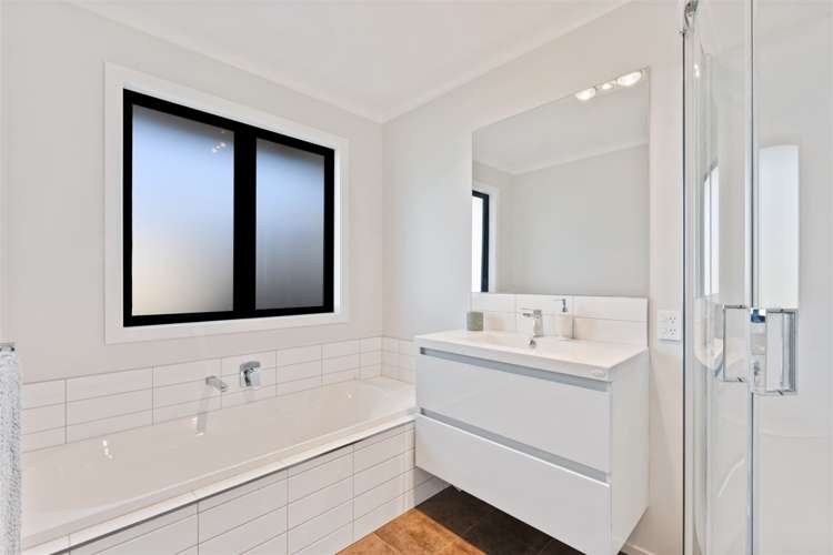 2 Oakdale Grove Richmond_14