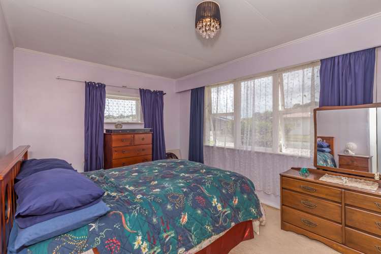 16 Mark Perreau Place Foxton_17