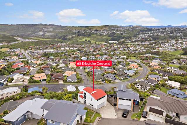 65 Erlestoke Crescent Churton Park_4
