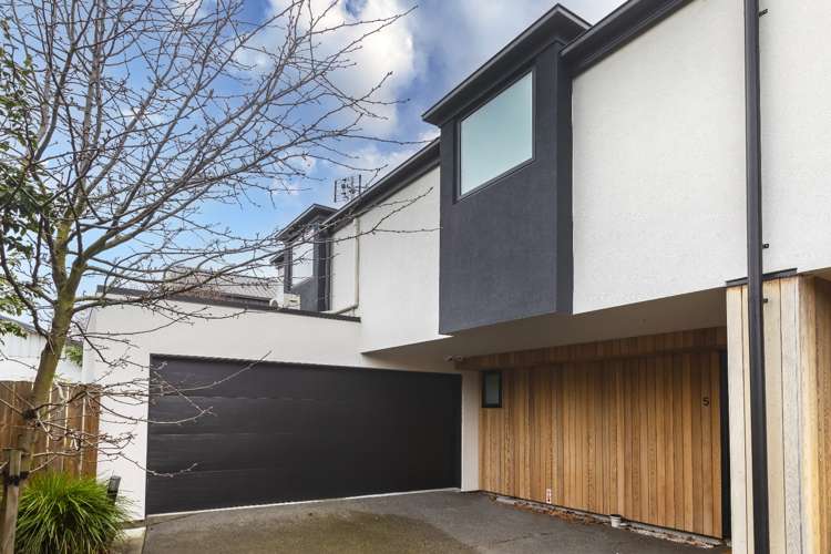 5/43 Division Street Riccarton_0