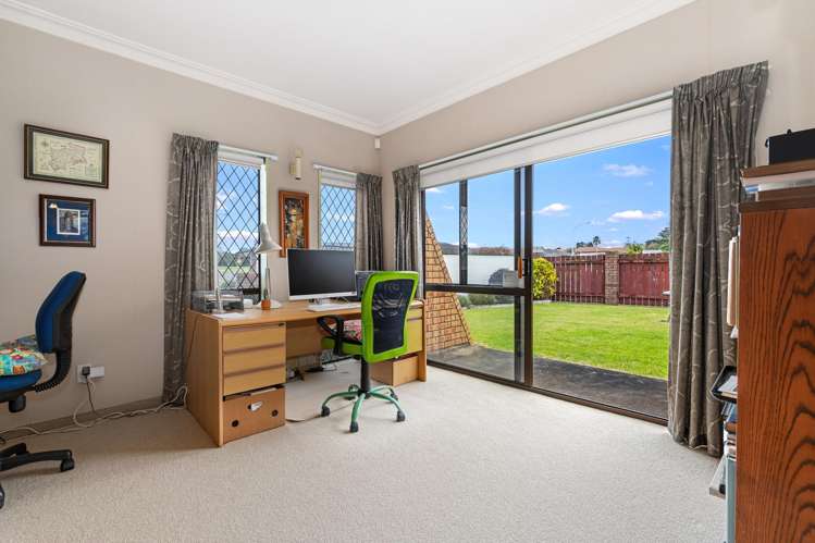 87 Waratah Street Matua_10