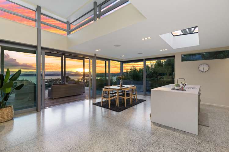 13a Walter Road Lowry Bay_30