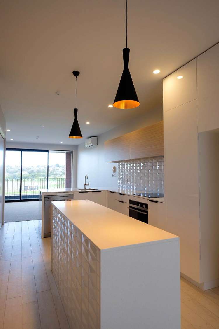 9/4 Stables Lane Silverdale_2