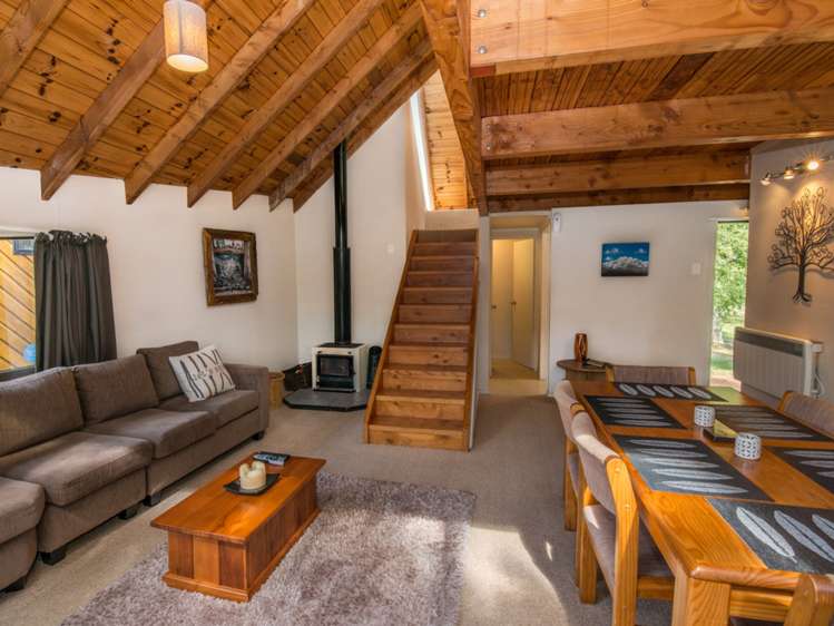 2/27 Totara Street Ohakune_5