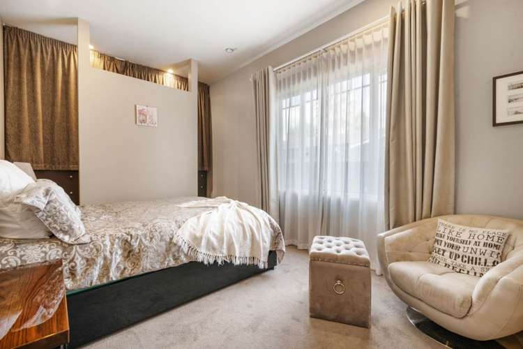 55 Hattaway Avenue Bucklands Beach_12