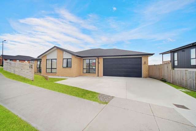 Welcome to your new home in Glenbrook, Auckland!