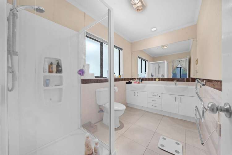 4 Pennygale Close Flat Bush_11