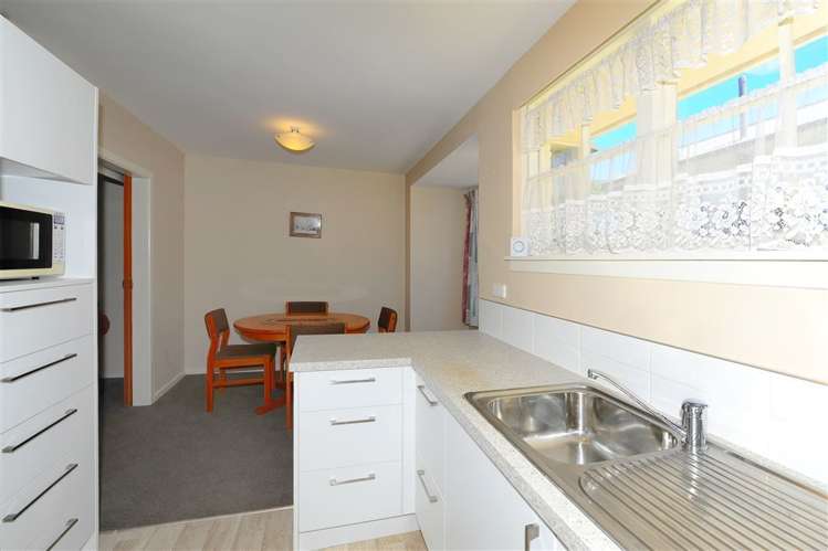 39 Allard Street Edgeware_3