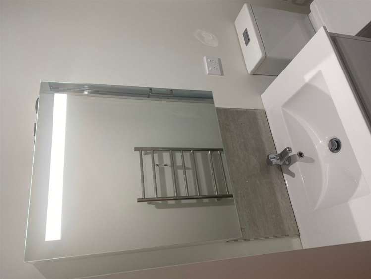 113/8 Gray Avenue Mangere East_9