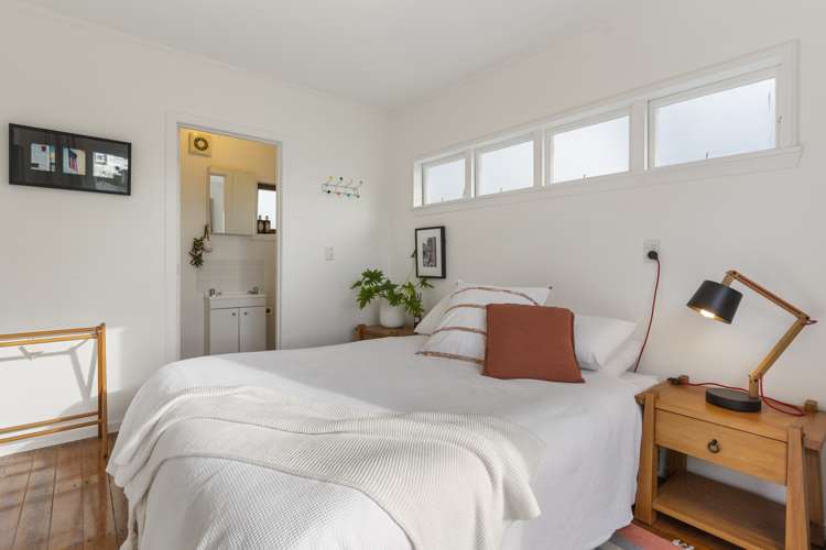 53 Miller Street Point Chevalier_11