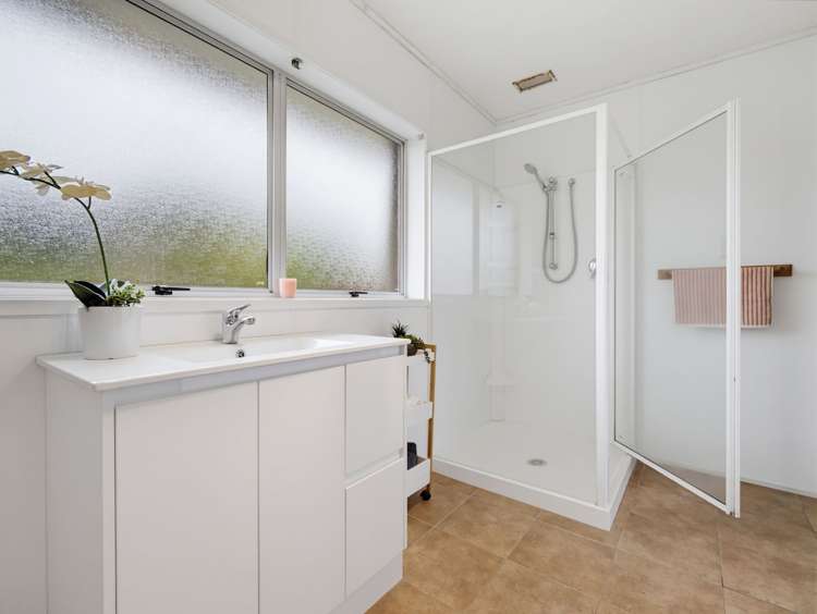 2 Tower View Terrace Te Aroha_2