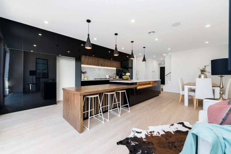 55 Koromeke Street Flat Bush_8