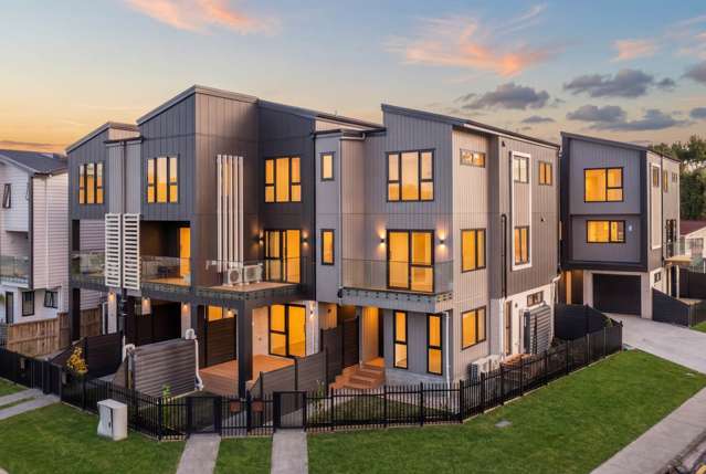 Modern Westlake Living with Park View