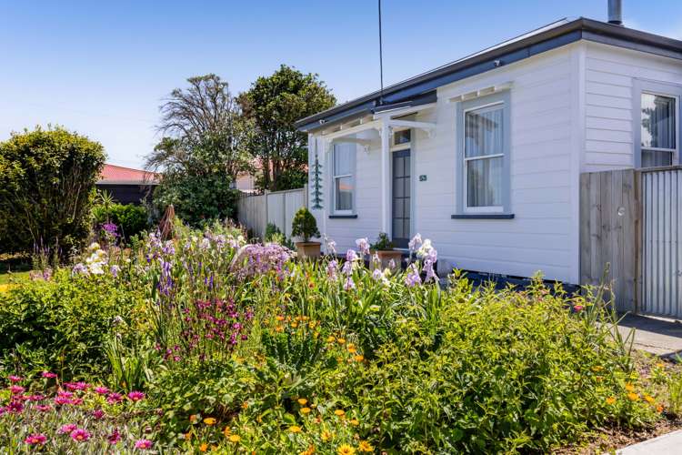 53 Fox Street Opunake_35