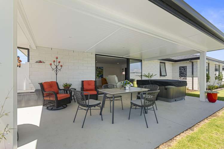 8 Te Taniwha Road One Tree Point_12