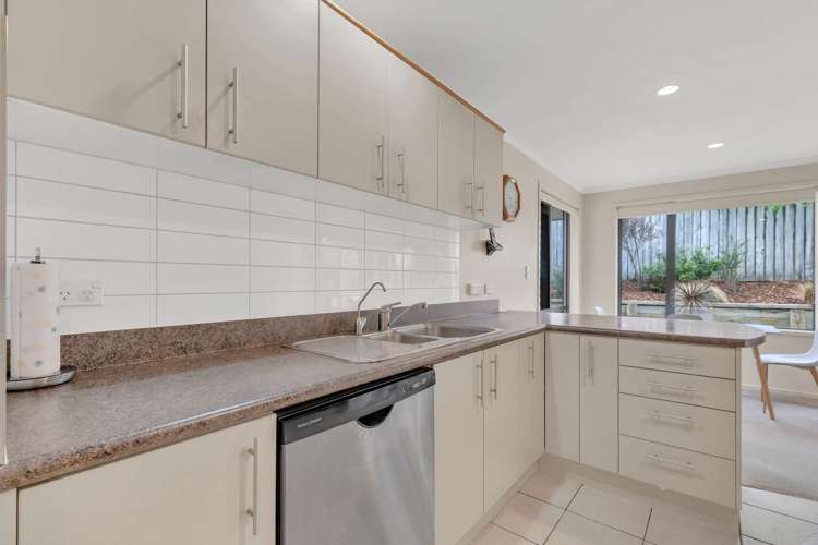 11 Te Kauri Place Helensville_14