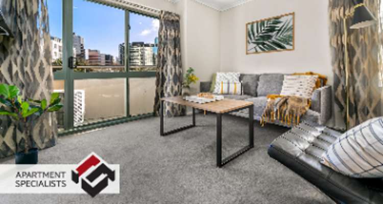 8e/363 Queen Street_0