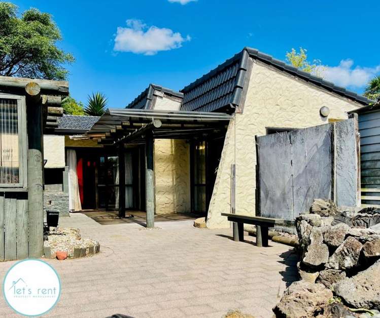 11 Walter Strevens Drive 1653_2