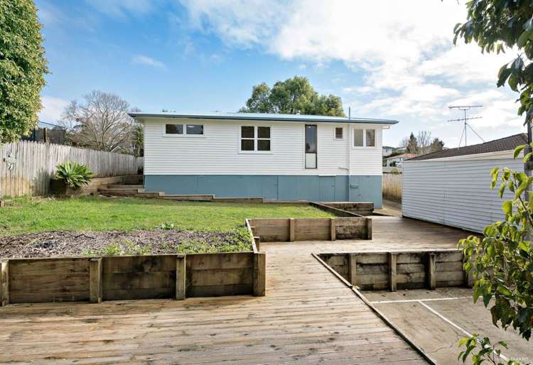 66 Vandeleur Avenue Birkdale_1