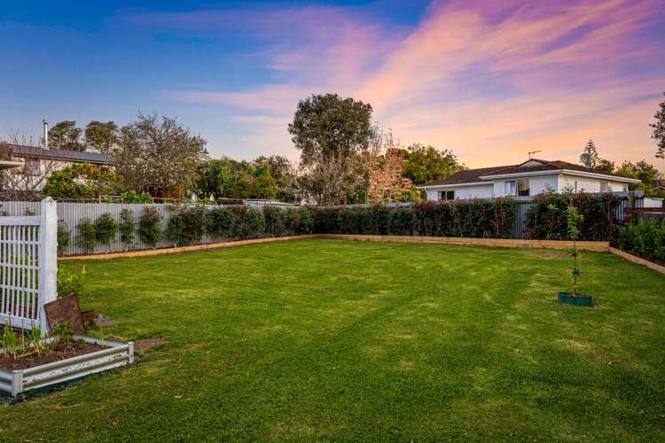 86 Muir Avenue Mangere Bridge_29