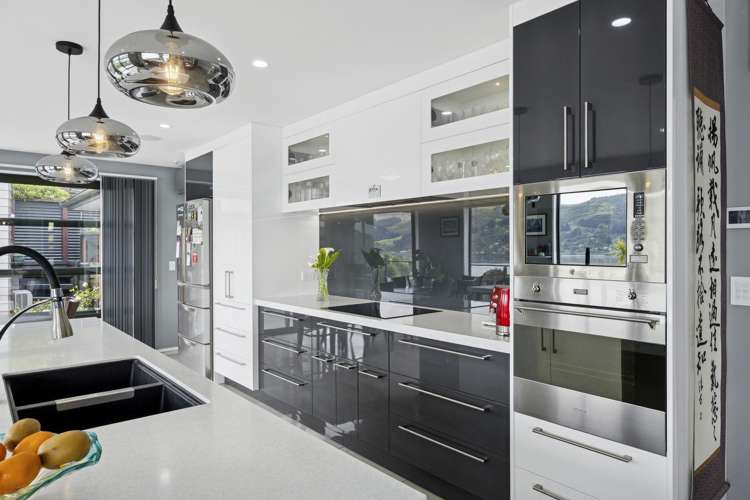 16 Lauder Street Company Bay_6