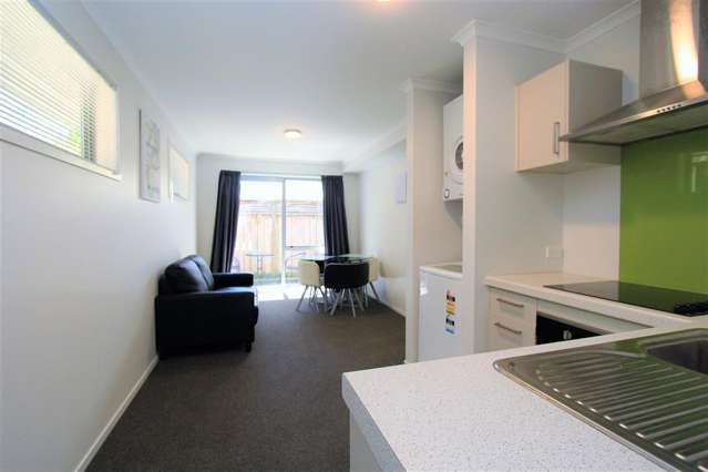 C/4/28 Hunter Street 500063_4