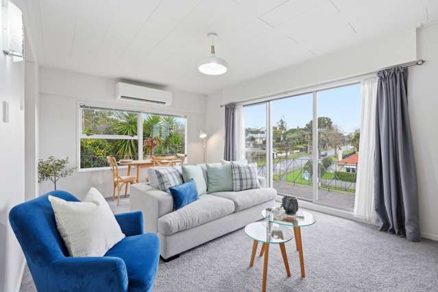 Perfectly positioned - home or income