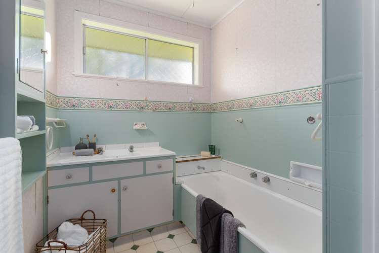 236 Parkville Road Eketahuna_11