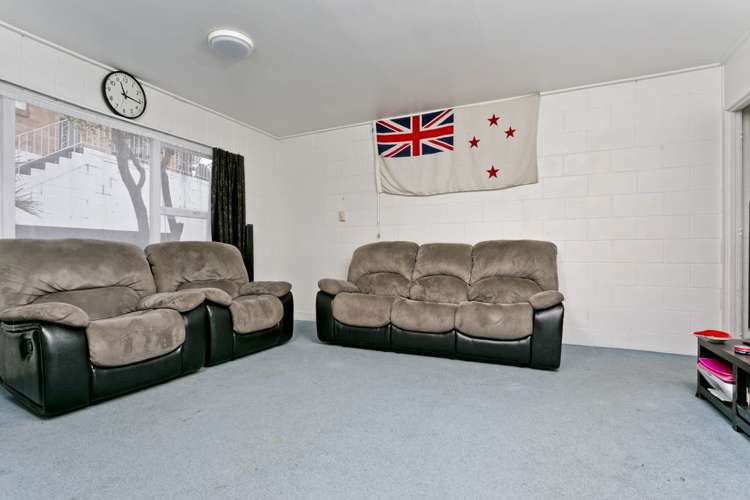 4 Regal Place Forrest Hill_29