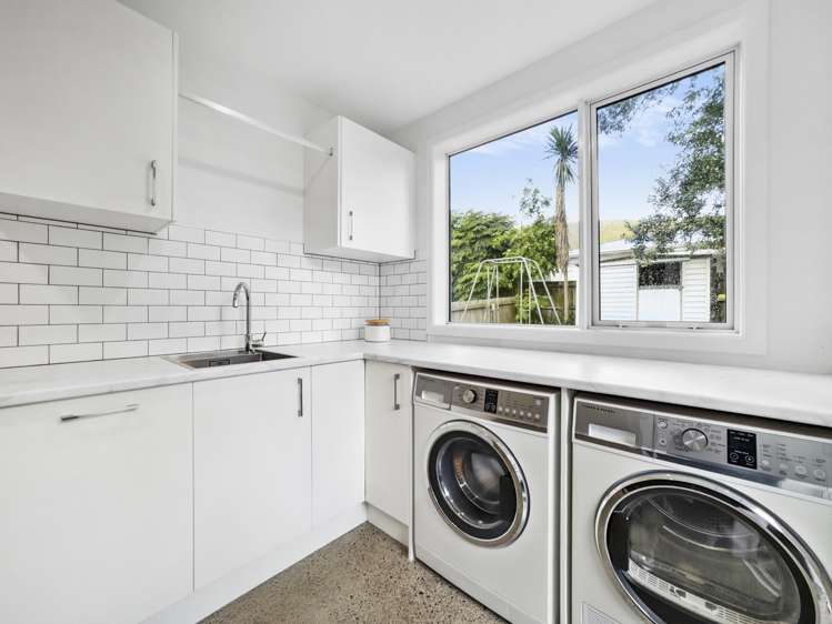 56 Taylor Road Mangere Bridge_14