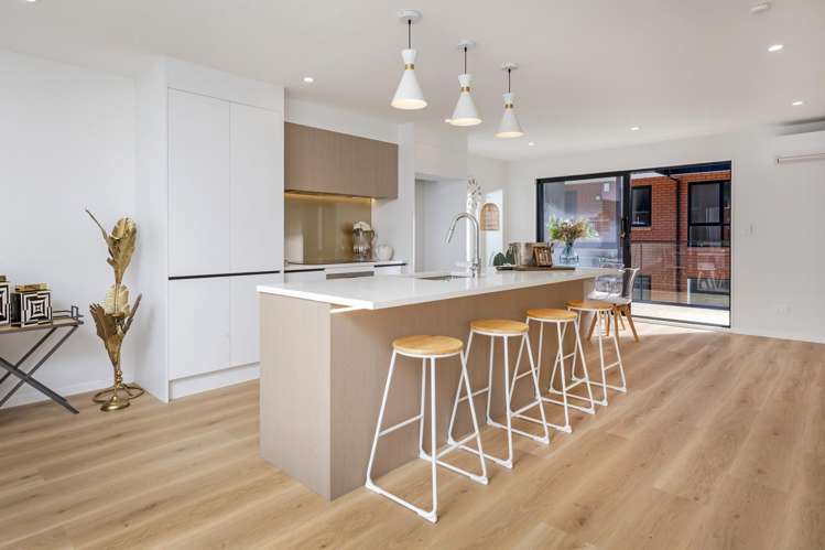 1/26 Morton Avenue Forrest Hill_11