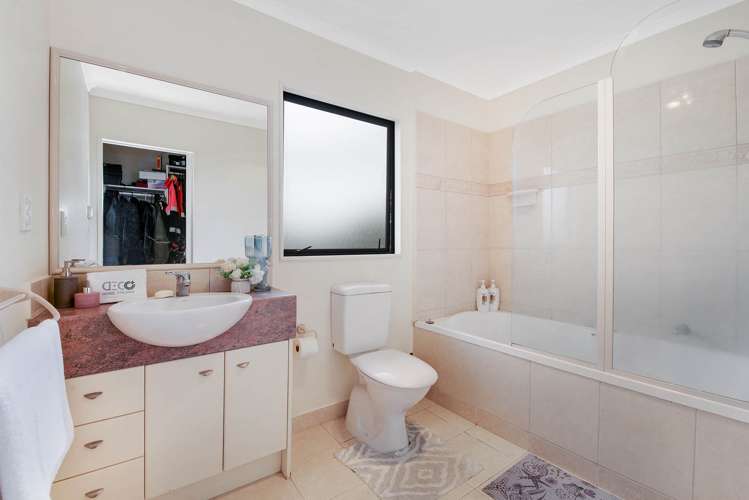 26 Black Teal Close Unsworth Heights_7