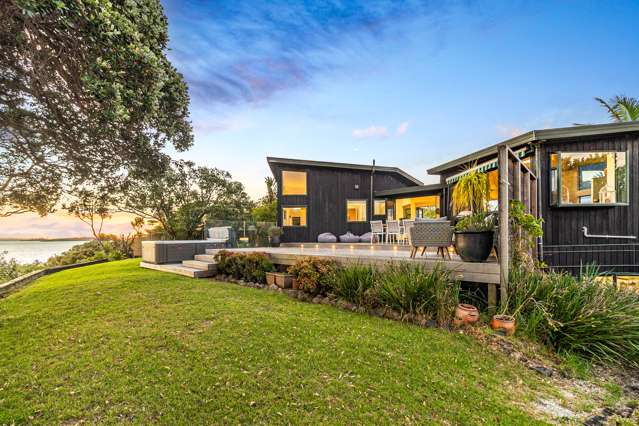 62 Kennedy Point Road Surfdale_2