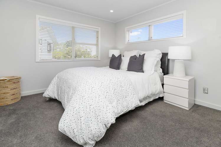 188 Golf Road Titirangi_14