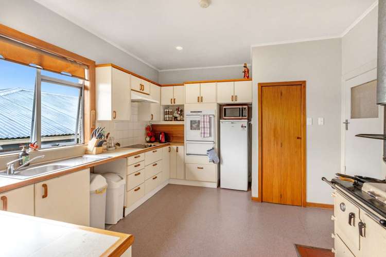 11 Talbot Street Gore Surrounds_11