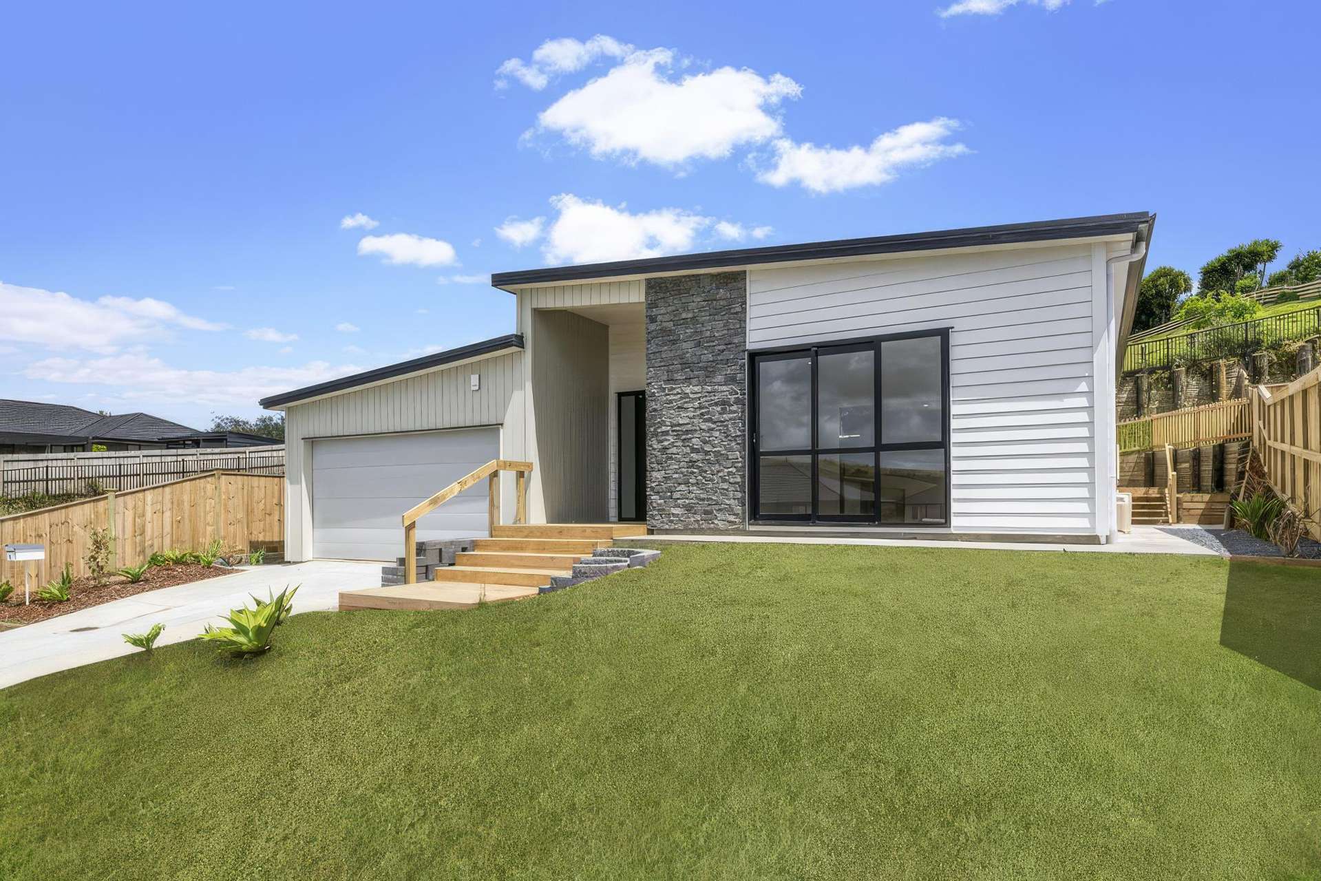 16 Awa Avenue Helensville_0