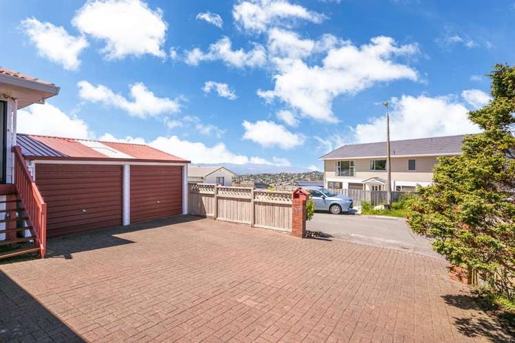 7 Cathie Place Karori_14