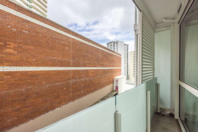 710/10 Waterloo Quadrant Auckland Central_11